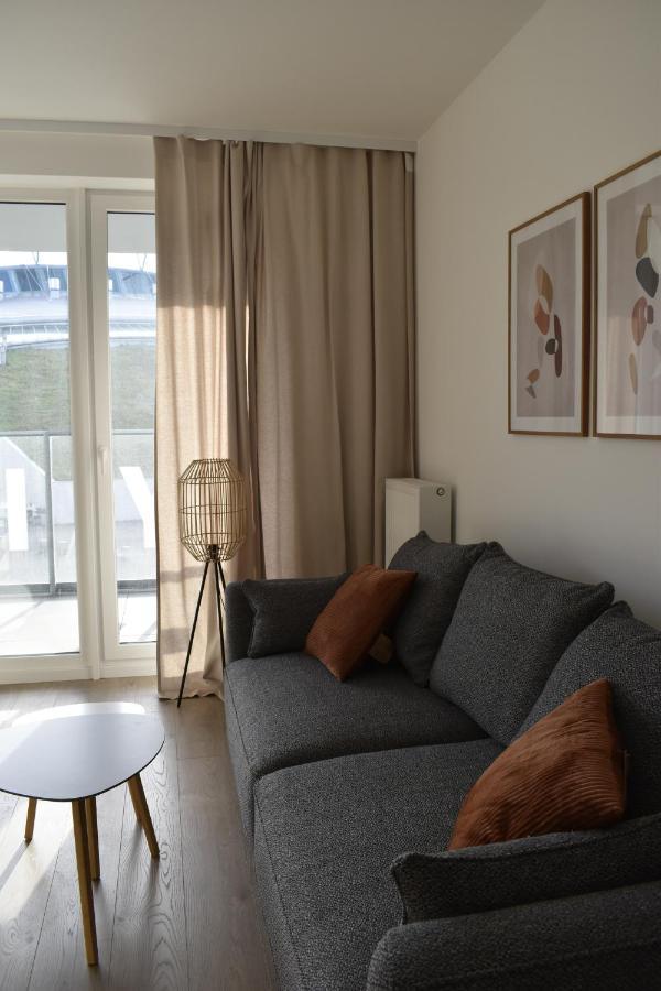 White Apartment Modern Tower Atal Gdynia Exterior photo